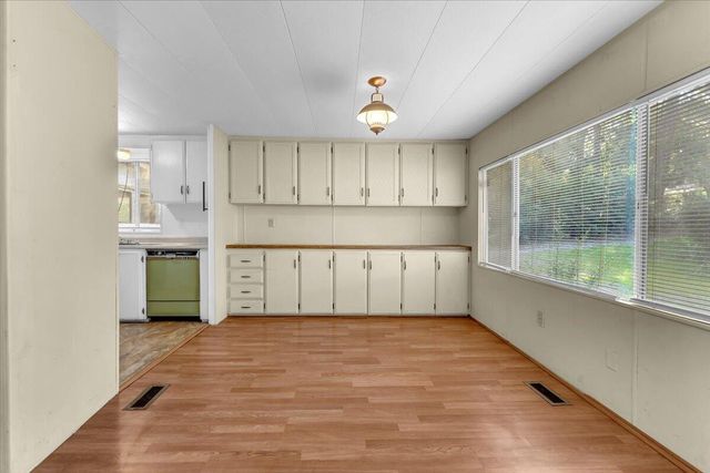 2111 Vallecito Court, Shasta Lake, CA 96019