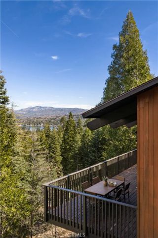 287 Grizzly Road, Lake Arrowhead, CA 92352