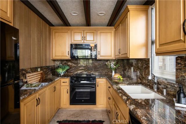 287 Grizzly Road, Lake Arrowhead, CA 92352