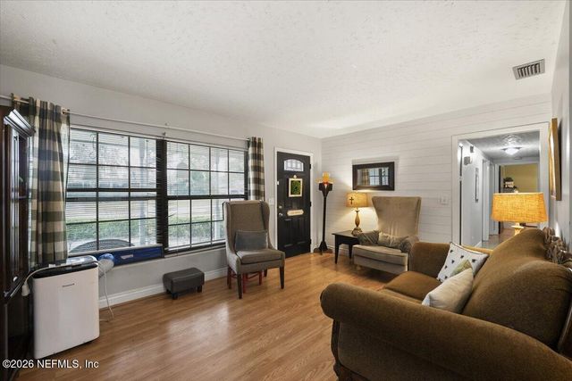 12434 CONDOR Drive, Jacksonville, FL 32223