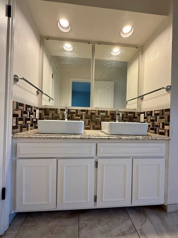 3900 Douglas Ave, Midland, TX 79703