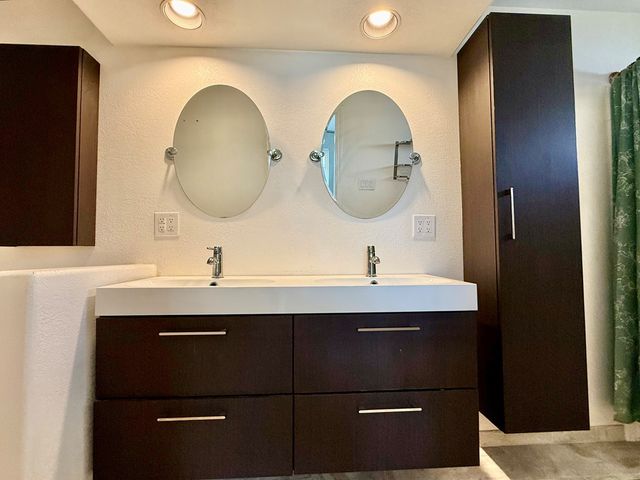 3900 Douglas Ave, Midland, TX 79703