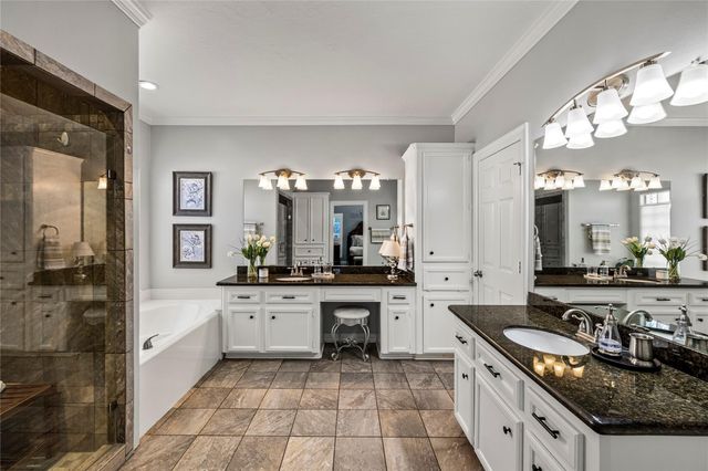 3127 Hemingway Drive, Montgomery, TX 77356