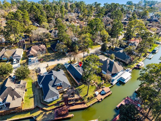 3127 Hemingway Drive, Montgomery, TX 77356