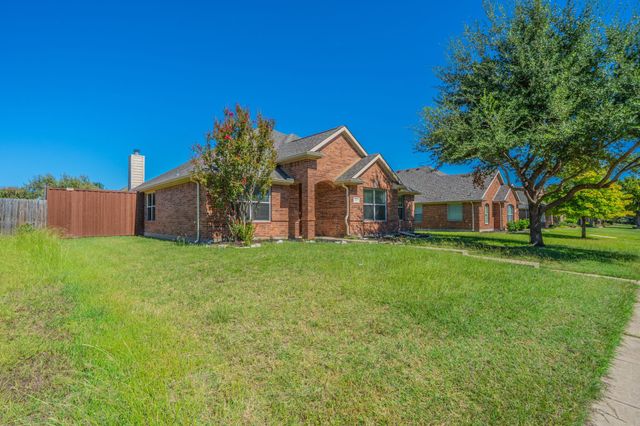 117 Shadybrook Drive, Wylie, TX 75098