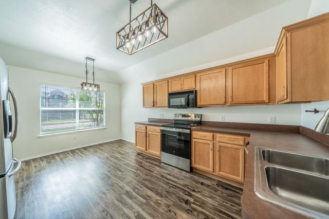 117 Shadybrook Drive, Wylie, TX 75098