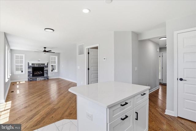 19 BOGEY DR, Martinsburg, WV 25405