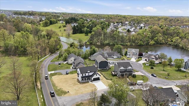 19 BOGEY DR, Martinsburg, WV 25405