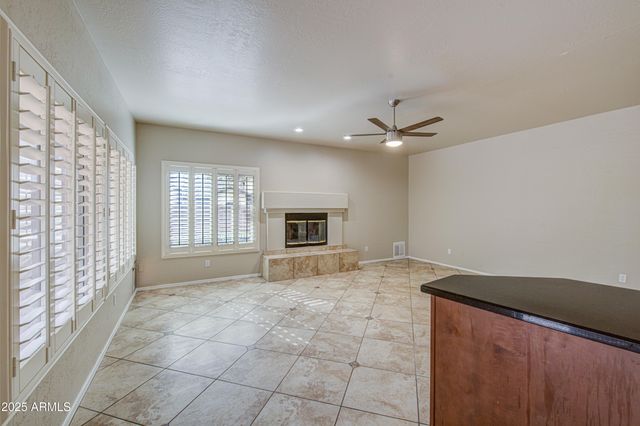 16237 S 13TH Street, Phoenix, AZ 85048