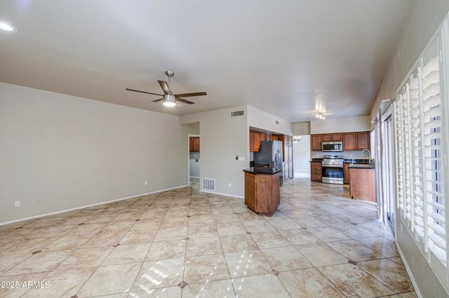 16237 S 13TH Street, Phoenix, AZ 85048