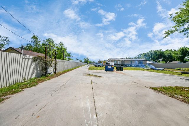 13518 Kaltenbrun Road, Houston, TX 77086