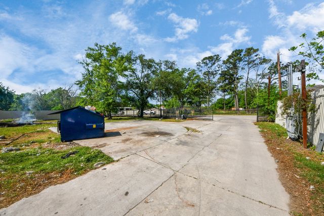 13518 Kaltenbrun Road, Houston, TX 77086