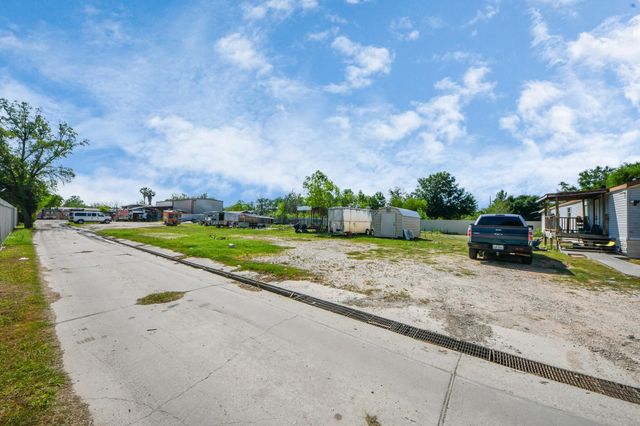 13518 Kaltenbrun Road, Houston, TX 77086