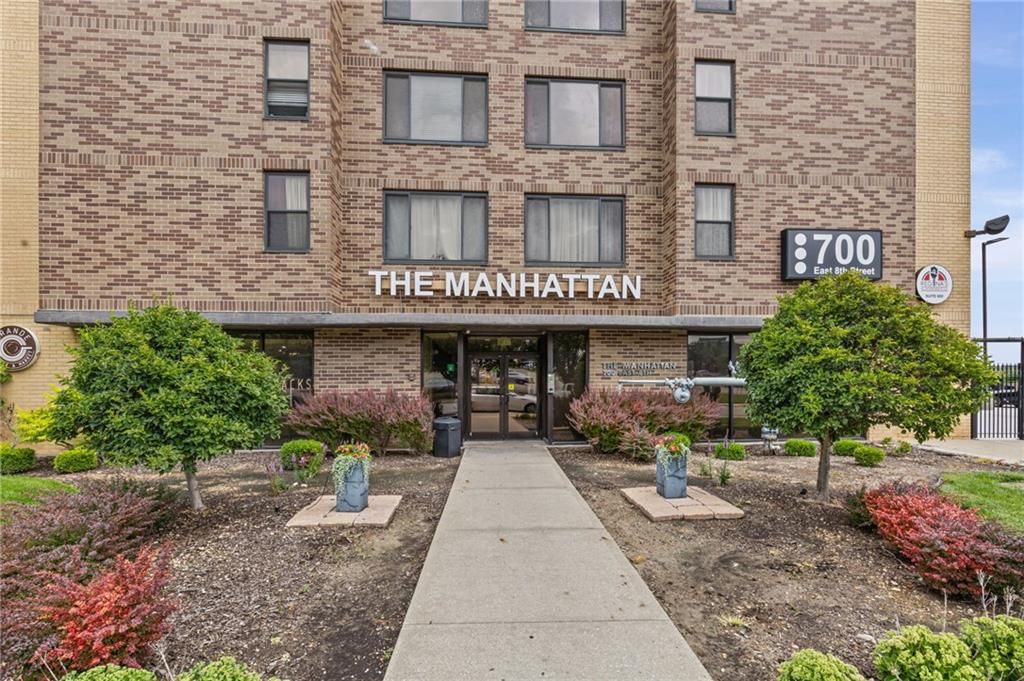 700 E 8th St Street 4E, Kansas City, MO 64106