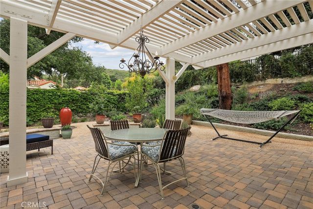 817 Sunstone Street, Westlake Village, CA 91362