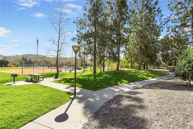 817 Sunstone Street, Westlake Village, CA 91362