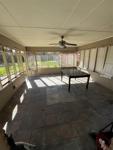 2121 Cliff Park, Fort Worth, TX 76134