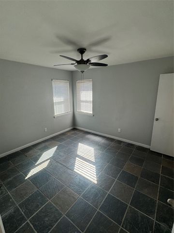 2121 Cliff Park, Fort Worth, TX 76134