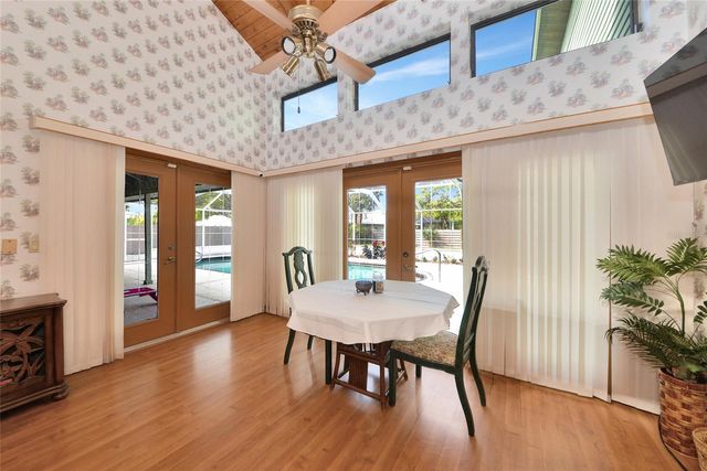 1316 RIVERVIEW CIRCLE, Bradenton, FL 34209