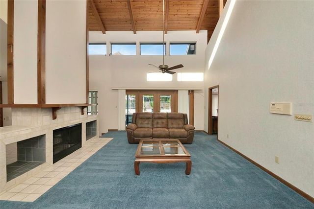 1316 RIVERVIEW CIRCLE, Bradenton, FL 34209