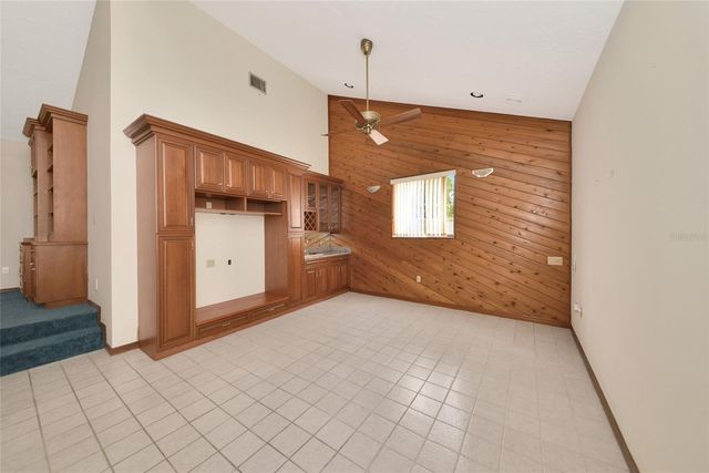 1316 RIVERVIEW CIRCLE, Bradenton, FL 34209