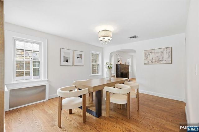 473 Oakdene Avenue, Cliffside Park, NJ 07010