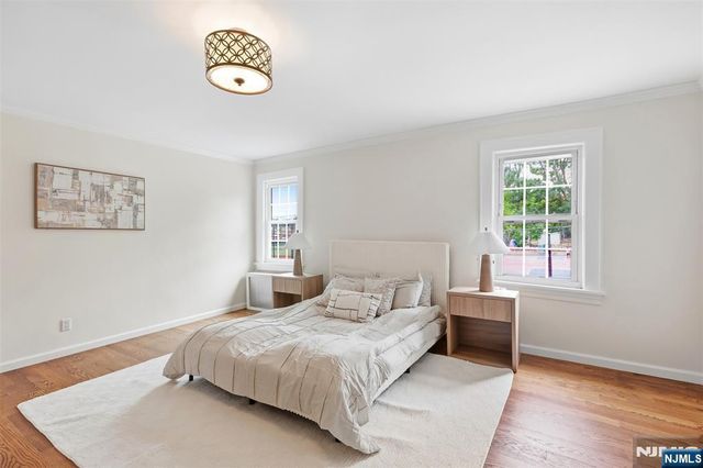 473 Oakdene Avenue, Cliffside Park, NJ 07010