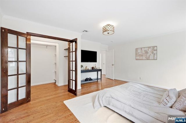 473 Oakdene Avenue, Cliffside Park, NJ 07010