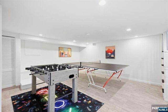 473 Oakdene Avenue, Cliffside Park, NJ 07010