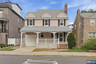 473 Oakdene Avenue, Cliffside Park, NJ 07010