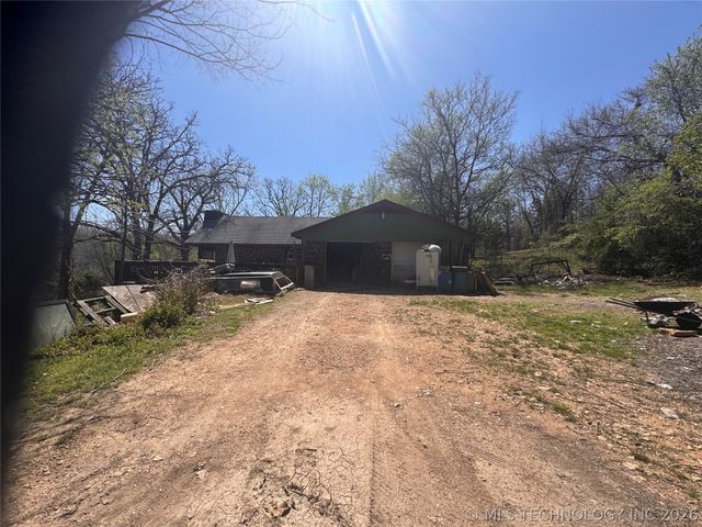 13310 N Webster, Tahlequah, OK 74464