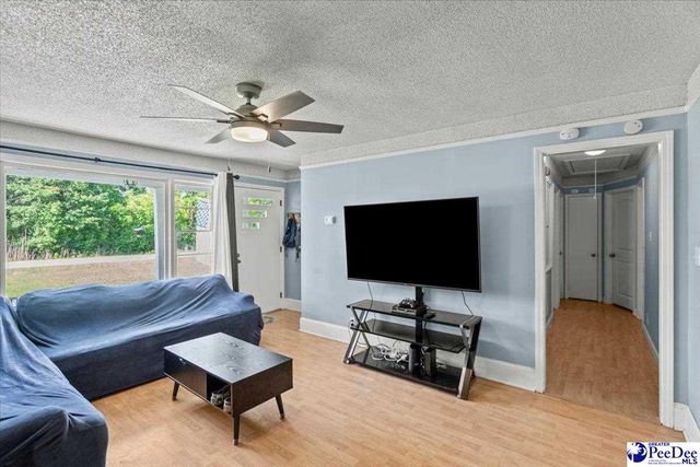 1111 Syracuse St, Darlington, SC 29532