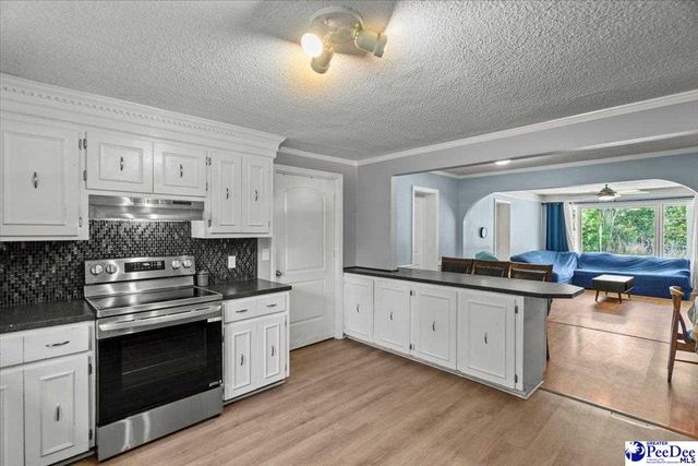 1111 Syracuse St, Darlington, SC 29532