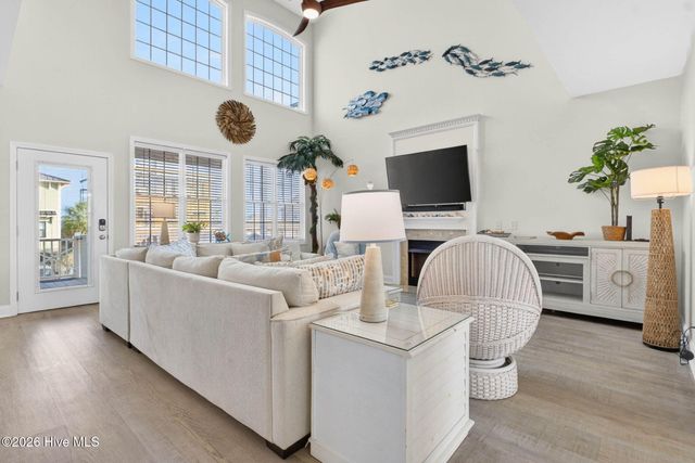 253 E First Street, Ocean Isle Beach, NC 28469