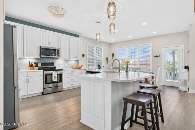 253 E First Street, Ocean Isle Beach, NC 28469