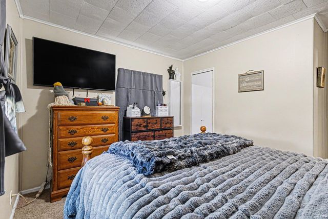 208 Luelde Street, South Bend, IN 46614