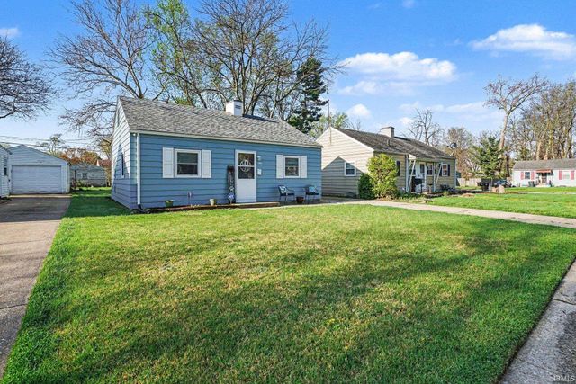 208 Luelde Street, South Bend, IN 46614