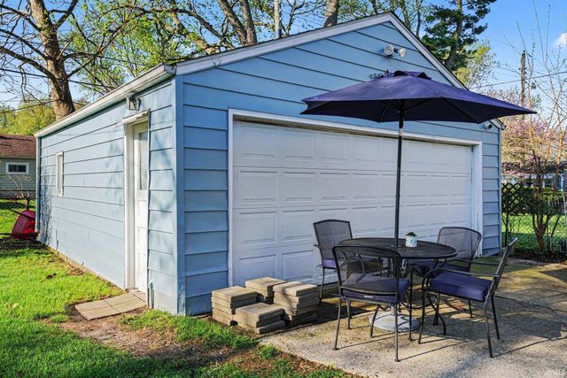 208 Luelde Street, South Bend, IN 46614
