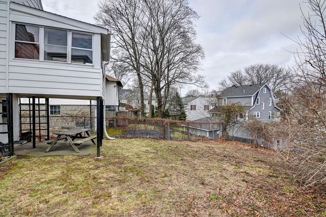 317 Elmwood Ave, Quincy, MA 02170