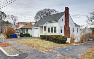 317 Elmwood Ave, Quincy, MA 02170