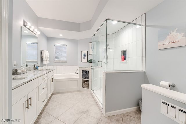 22971 Rosedale DR 101, Estero, FL 34135