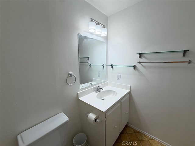 7802 SPEER Avenue C, Huntington Beach, CA 92647