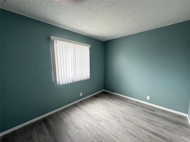 7802 SPEER Avenue C, Huntington Beach, CA 92647