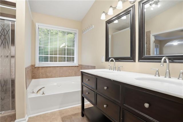 237 Kensington Trace, Stockbridge, GA 30281