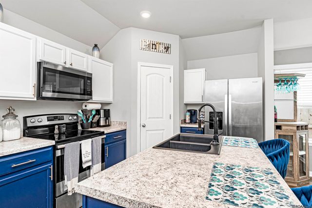 13297 Isabella Blvd, Walker, LA 70785
