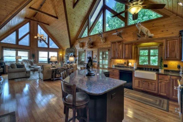 1404 Mountain High Drive, Mineral Bluff, GA 30559
