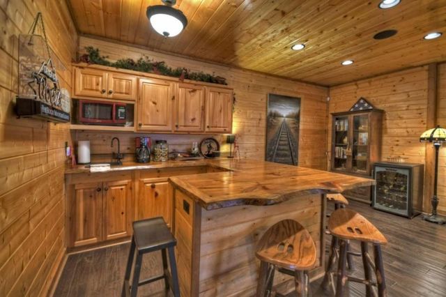 1404 Mountain High Drive, Mineral Bluff, GA 30559