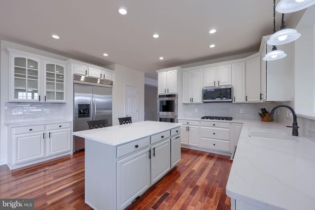 18183 PIEDMONT RD, Stewartstown, PA 17363