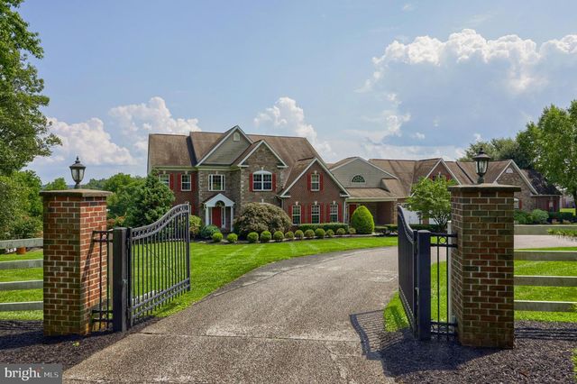 18183 PIEDMONT RD, Stewartstown, PA 17363