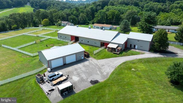 18183 PIEDMONT RD, Stewartstown, PA 17363